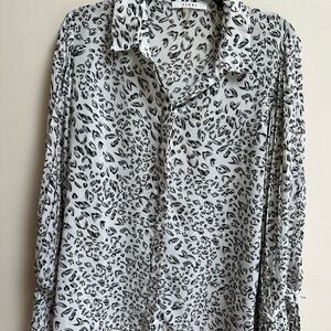 Sioni Black and White Notched Collar Button Down Shirt